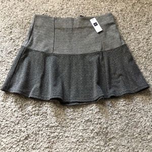 NWT Gap grey drop waist skirt